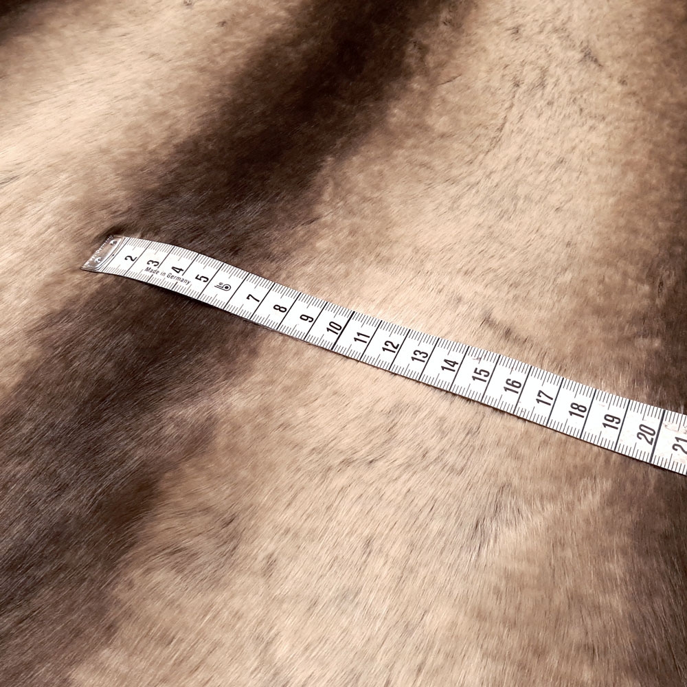 Fuskepels fra vaskebjørn - per 10 cm