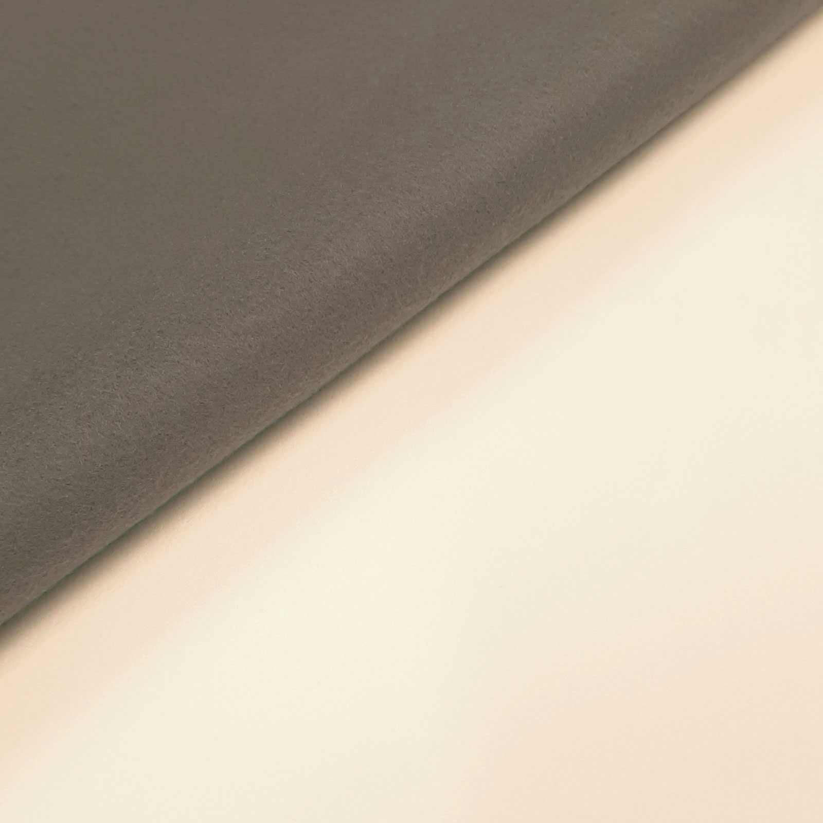 Phoebe Softshell - Vanntett vevd stoff med mikrofleece – Off-White